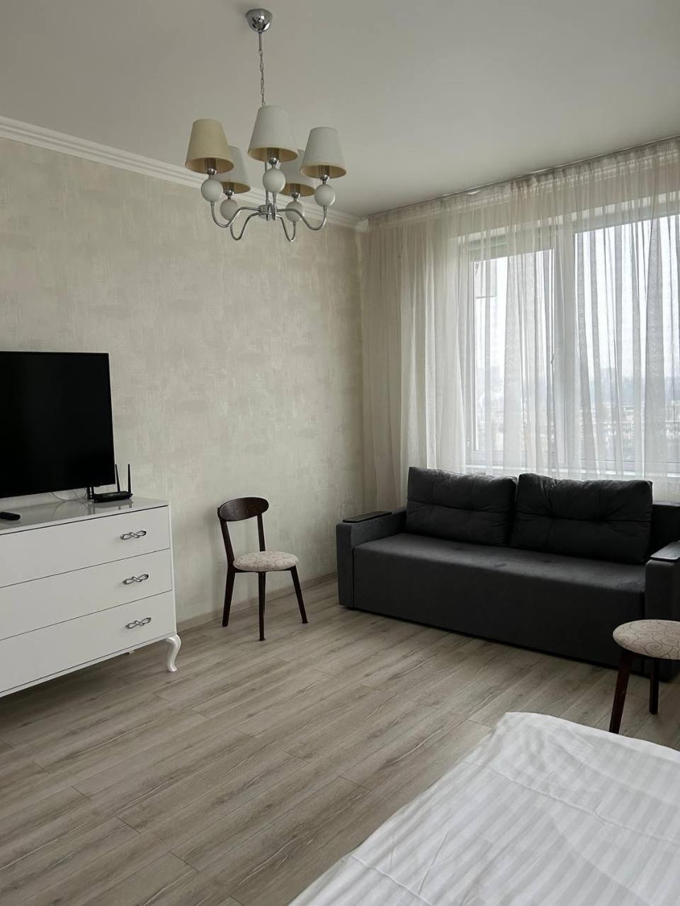Apart Assistant On Smart Plaza Kiev Ngoại thất bức ảnh