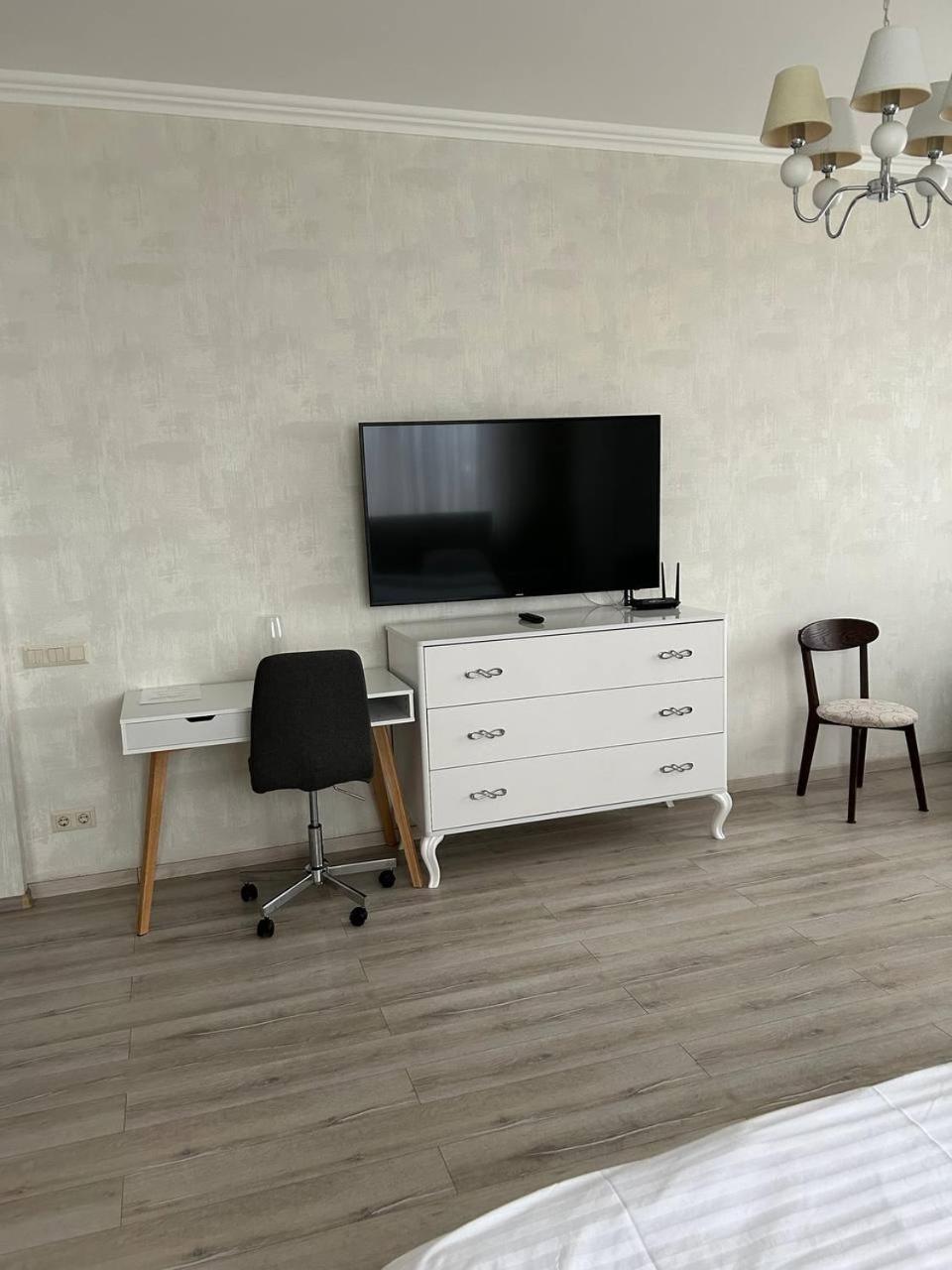 Apart Assistant On Smart Plaza Kiev Ngoại thất bức ảnh